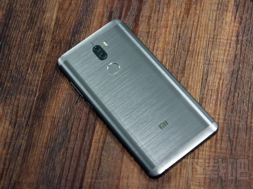 双摄像头手机哪款好？2016年十款双摄像头手机推荐