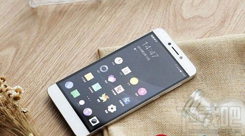 双摄像头手机哪款好？2016年十款双摄像头手机推荐