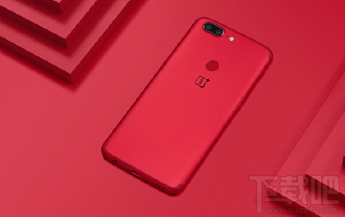 一加5T熔岩红怎么样?配置参数一览