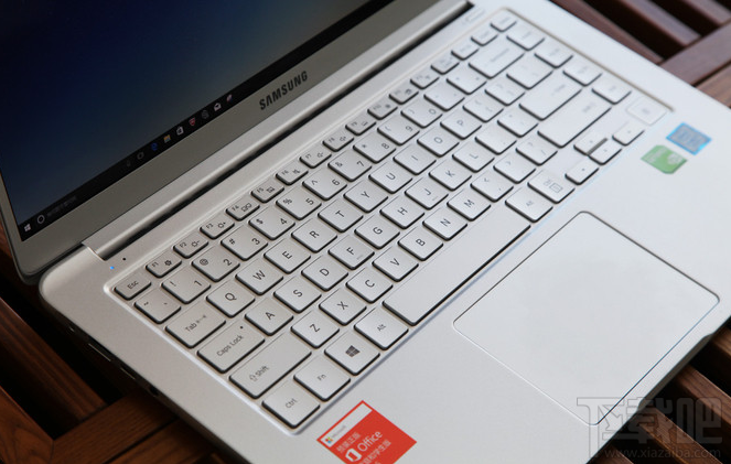 三星900X5T怎么样？15寸全金属三星 星曜900X5T评测