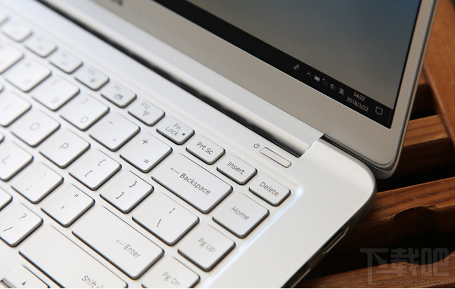 三星900X5T怎么样？15寸全金属三星 星曜900X5T评测