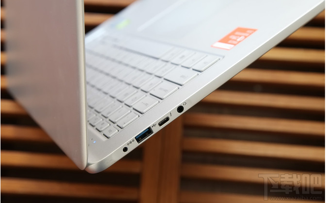 三星900X5T怎么样？15寸全金属三星 星曜900X5T评测