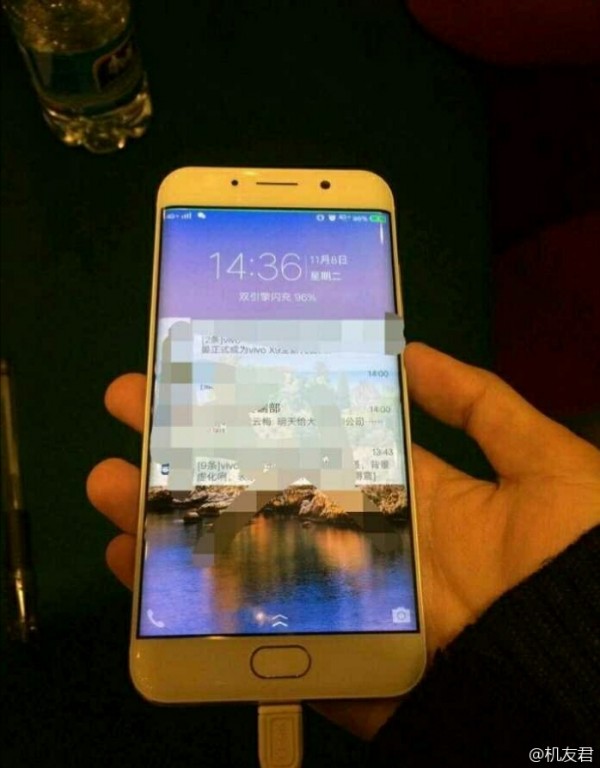 vivo曝光新一代旗舰Xplay6外形