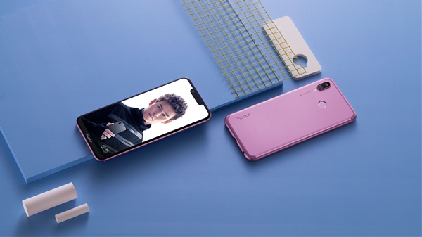 荣耀Play图片赏：高颜值