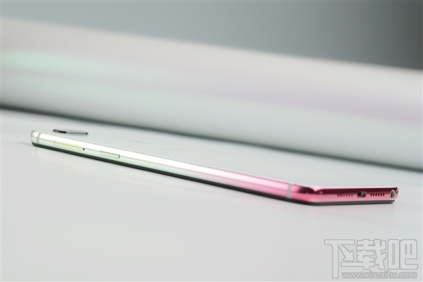 OPPOR15幻色粉版开箱图赏