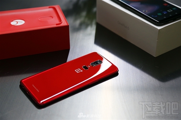 一加6琥珀红开箱:高颜值 质感出众