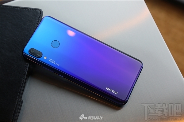 华为nova3图片赏:蓝楹紫一眼中毒