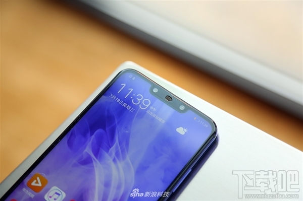 华为nova3图片赏:蓝楹紫一眼中毒