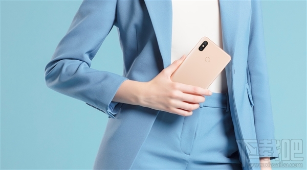 小米Max3正式发布:6.9寸巨屏+5500mAh电池