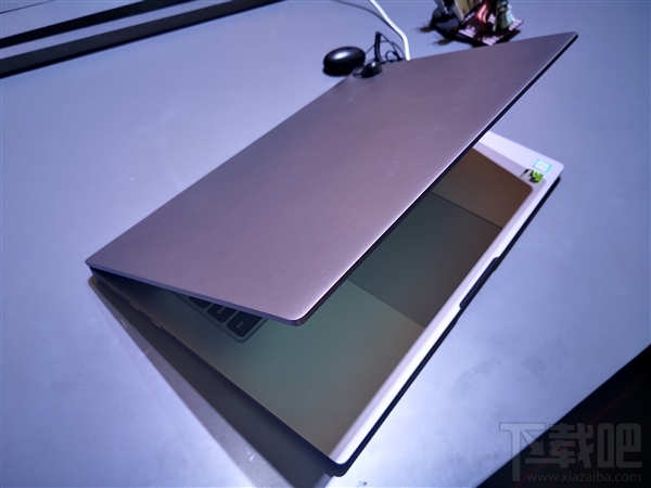 新款小米笔记本Pro系列亮相：八代U/GTX 1050