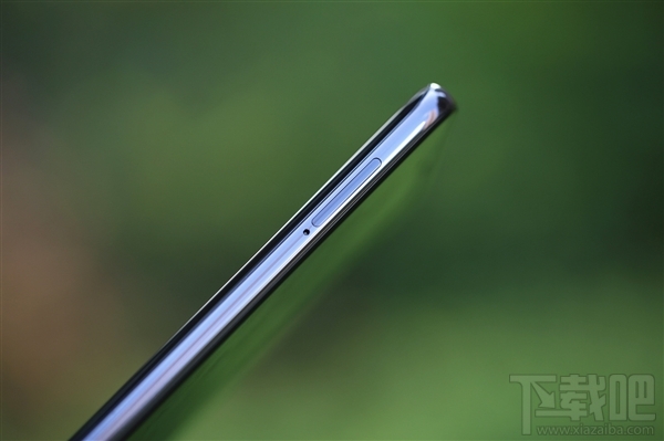 小米8透明探索版开箱图赏:细节如此精致