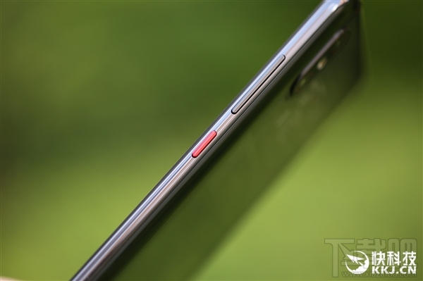 小米8透明探索版开箱图赏:细节如此精致