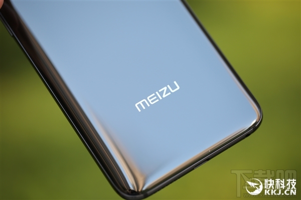 魅族16开箱图赏:3D四曲面玻璃机身