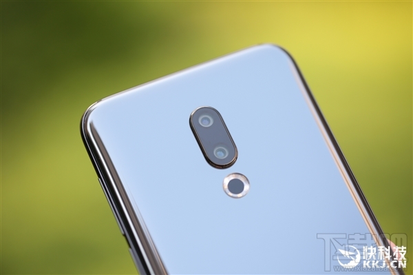 魅族16开箱图赏:3D四曲面玻璃机身