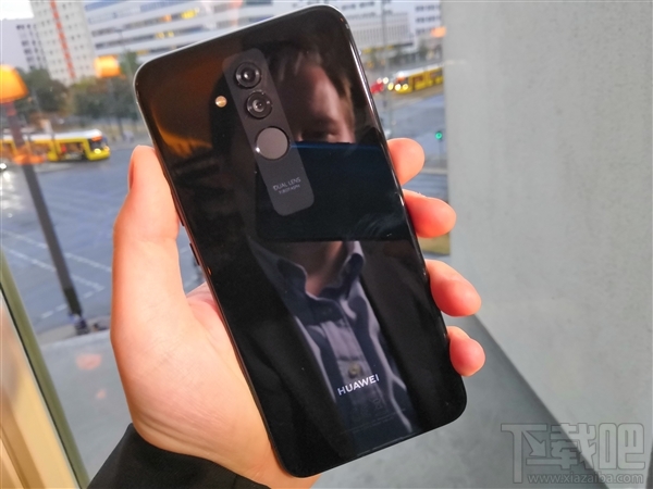 华为Mate20Lite正式发布:麒麟710