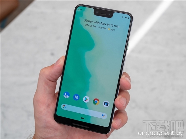 谷歌Pixel3XL发布:刘海屏设计
