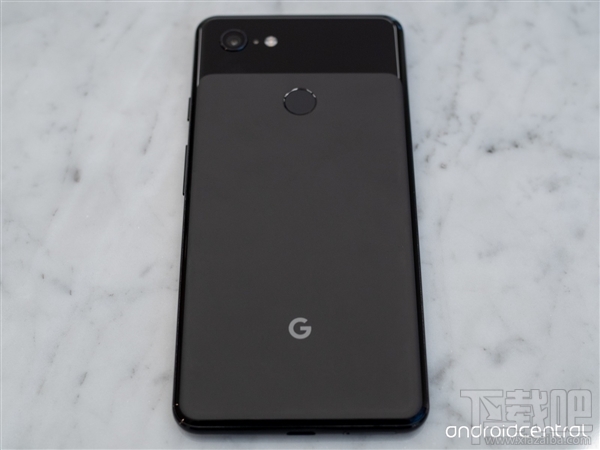 谷歌Pixel3XL发布:刘海屏设计