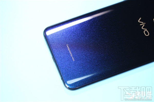 vivoZ3星夜黑开箱图赏：1598元