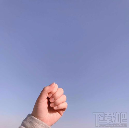 朋友圈手握花束是怎么P的?美图秀秀手握花束P图操作教程