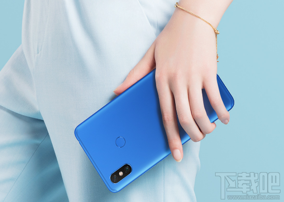 小米max3和小米8区别对比,哪个好?