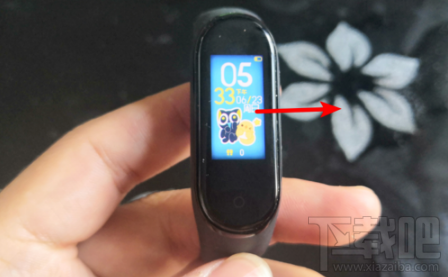 小米手环4nfc版怎么播放音乐?