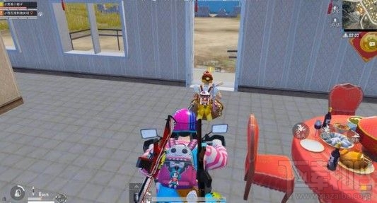 和平精英载具上年夜饭怎么吃?载具上吃年夜饭方法技巧