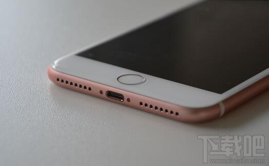 iphonese2有独立耳机孔吗?iphonese2有双扬声器吗