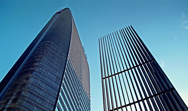 腾讯二季度利润下跌2％：微信用户达10.58亿